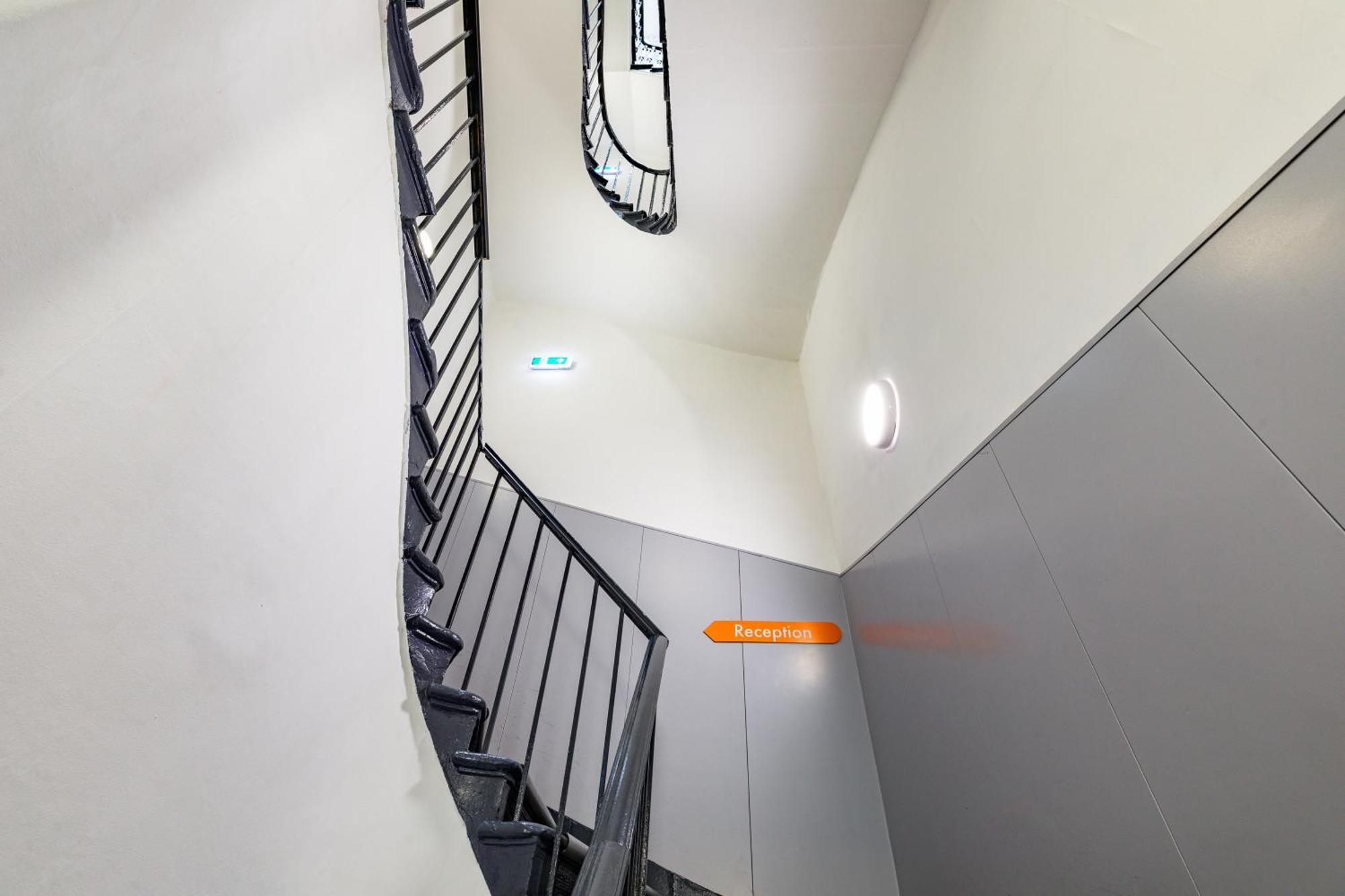 Easyhotel Эдинбург Экстерьер фото