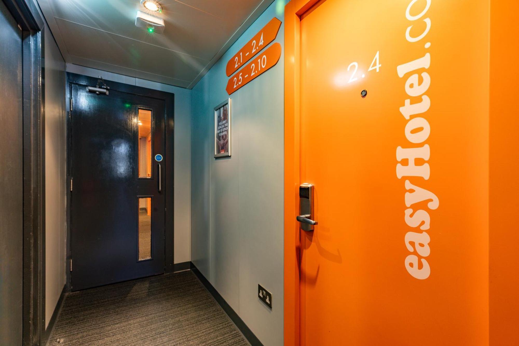 Easyhotel Эдинбург Экстерьер фото