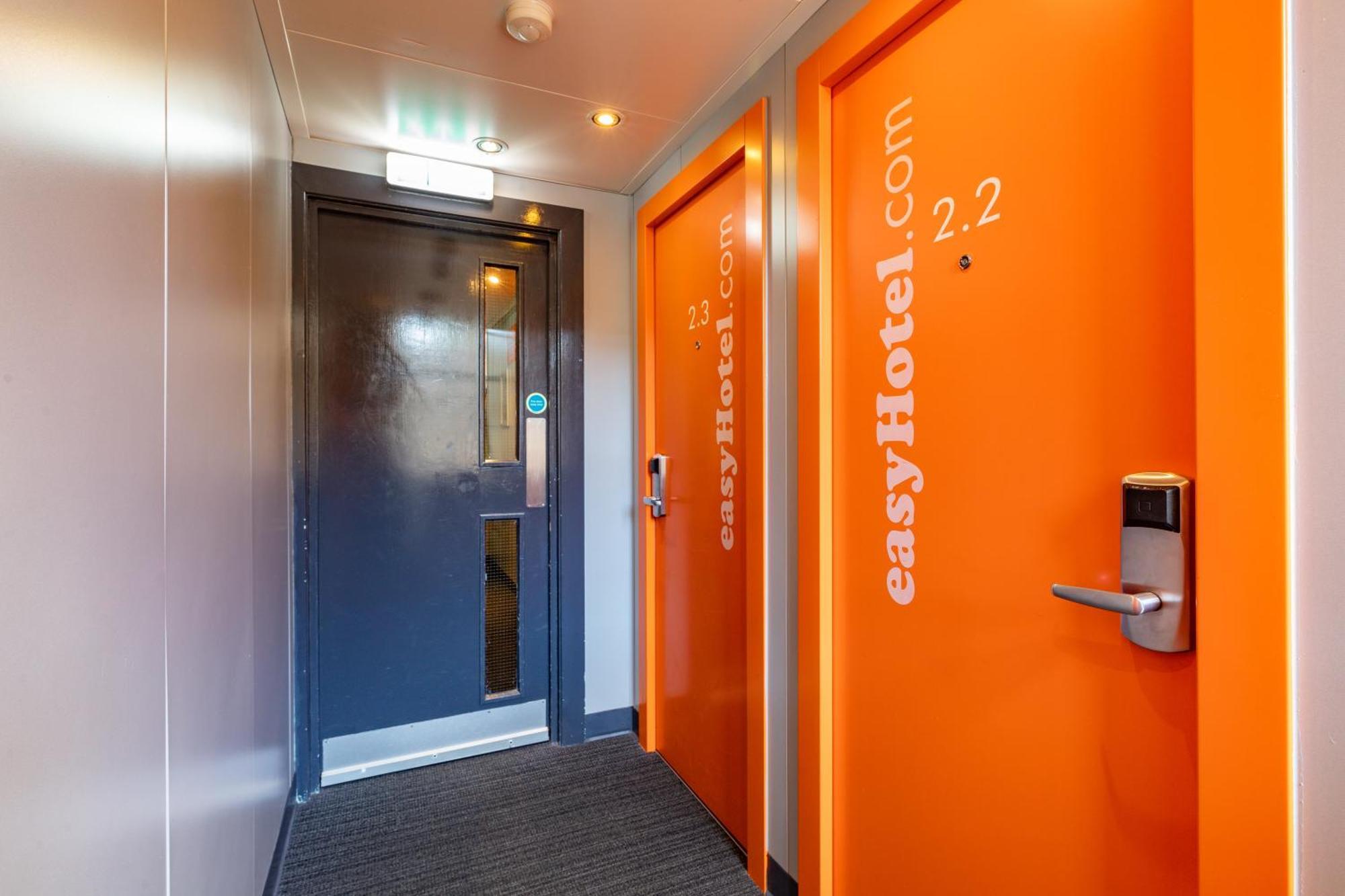Easyhotel Эдинбург Экстерьер фото