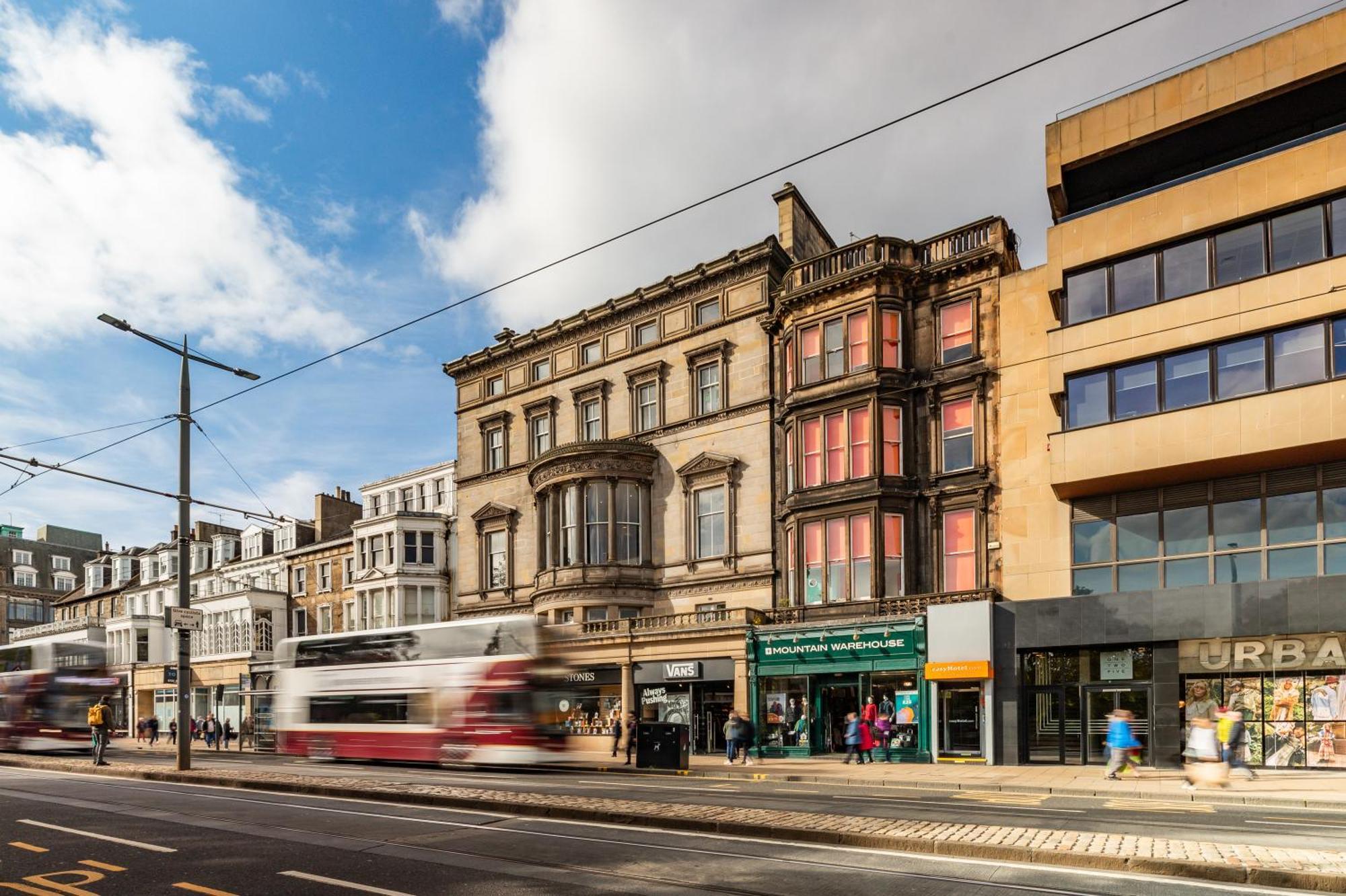 Easyhotel Эдинбург Экстерьер фото