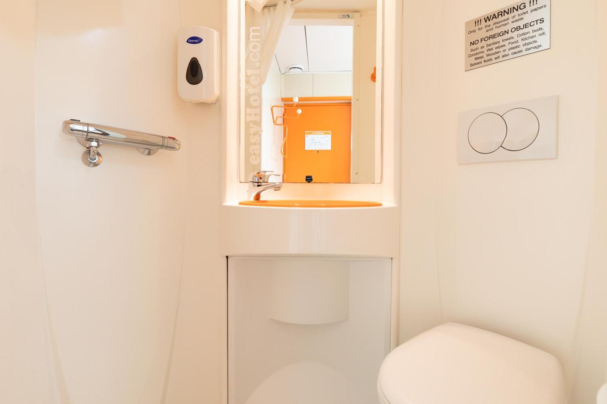 Easyhotel Эдинбург Экстерьер фото
